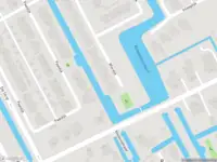 Ambulance met gepaste spoed naar de Wierdijk in Zwaag