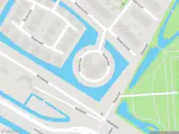 Ambulance met grote spoed naar de Riederstee in Barendrecht