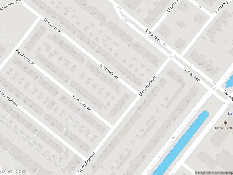 Ambulance met gepaste spoed naar de Crocusstraat in Rotterdam