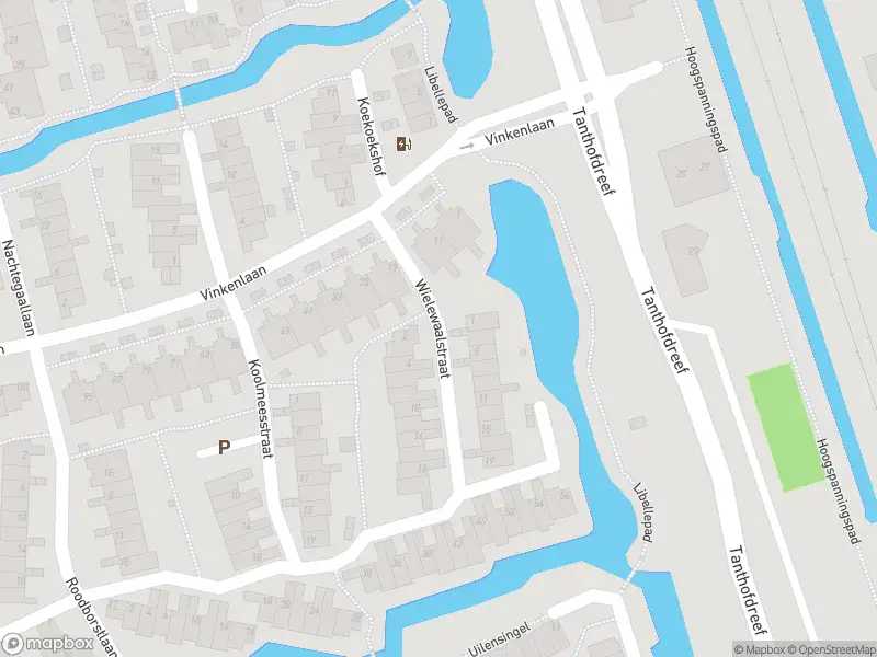 Ambulance met grote spoed naar de Wielewaalstraat in Delft