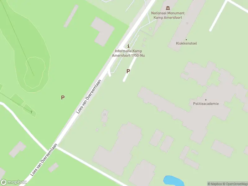 Brandweer met grote spoed naar de Loes van Overeemlaan in Leusden vanwege gebouwbrand