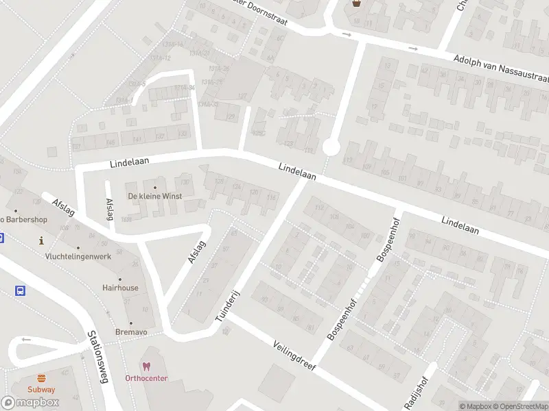 Ambulance met grote spoed naar de Lindelaan in Zwijndrecht