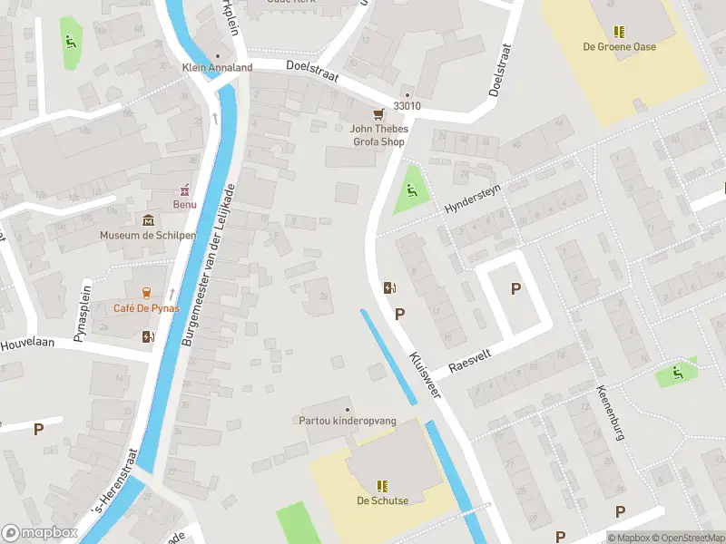 Ambulance met grote spoed naar de Kluisweer in Maasland