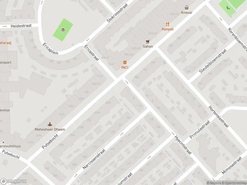 Ambulance met grote spoed naar de Putsebocht in Rotterdam