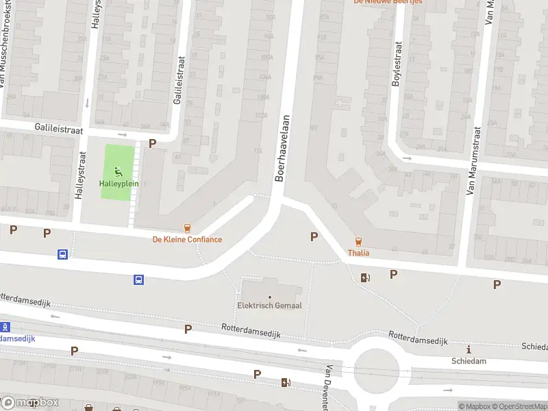 Ambulance met gepaste spoed naar de Boerhaaveplein in Schiedam