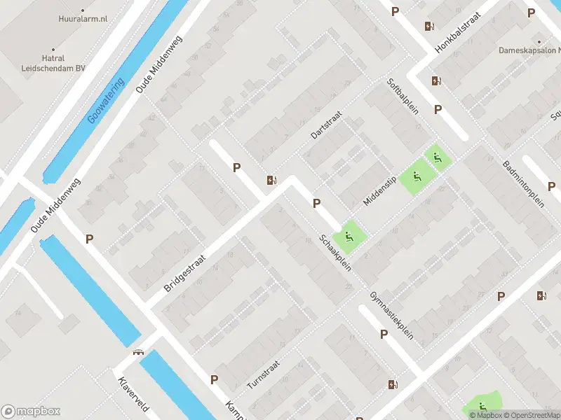 Ambulance met grote spoed naar de Schaakplein in 's-Gravenhage