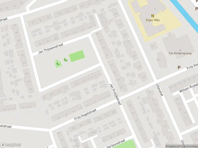 Ambulance met gepaste spoed naar de Gerrit van der Veenstraat in Zwijndrecht