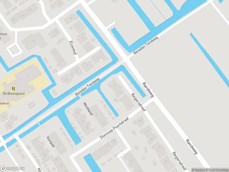 Ambulance met grote spoed naar de Reigersdreef in Streefkerk