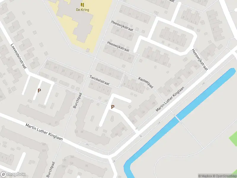 Ambulance met gepaste spoed naar de Martin Luther Kinglaan in Hellevoetsluis