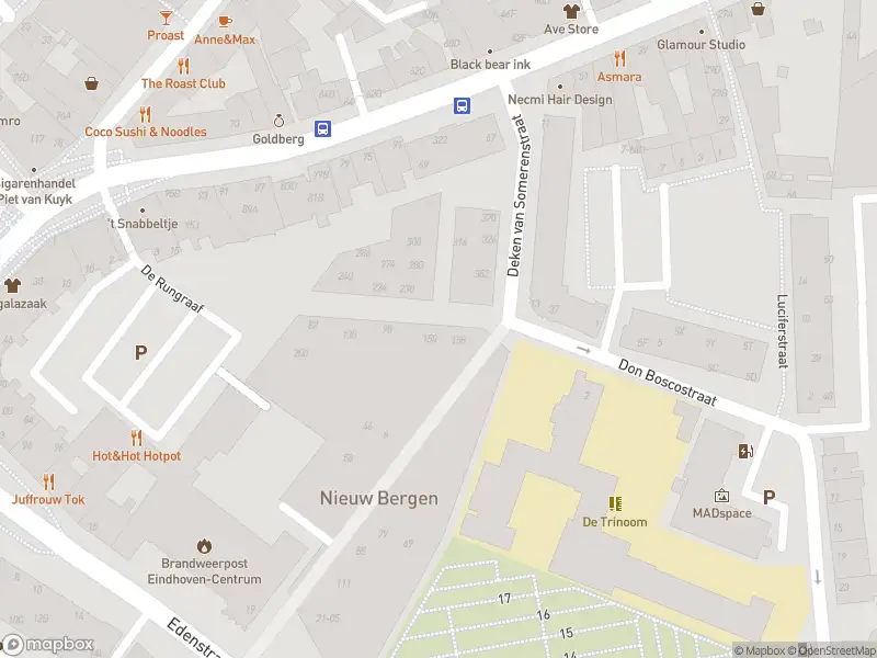 Brandweer met grote spoed naar de Deken van Somerenstraat in Eindhoven vanwege brand