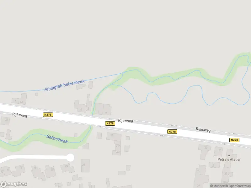 Brandweer met gepaste spoed naar de Rijksweg in Wittem