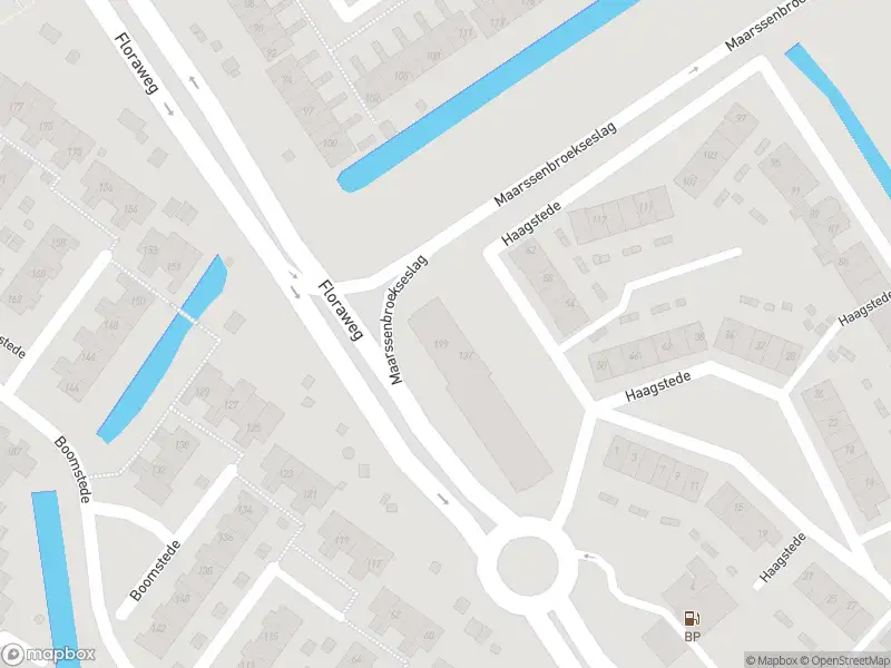 Politie naar de Floraweg in Maarssen vanwege aanrijding met letsel