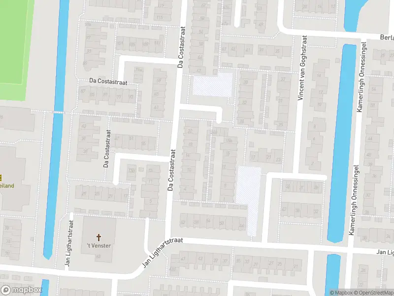 Ambulance met gepaste spoed naar de Bilderdijkstraat in Lekkerkerk