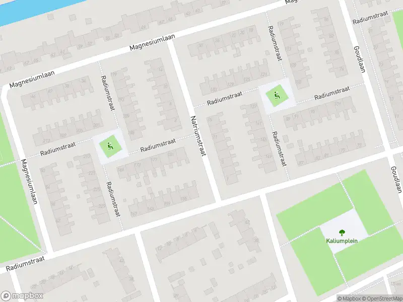 Brandweer met grote spoed naar de Natriumstraat in Groningen vanwege gebouwbrand