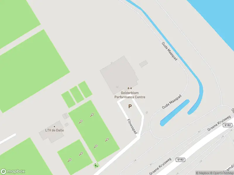 Ambulance met gepaste spoed naar de Fitnesspad in Spijkenisse