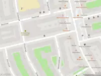 Ambulance met gepaste spoed naar de Zoomstraat in Amsterdam