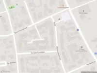Politie naar de Van Tuyllstraat in Hooglanderveen vanwege aanrijding met letsel
