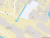 Brandweer met gepaste spoed naar de Hallenweg in Enschede vanwege een liftopsluiting