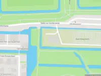 Ambulance met gepaste spoed naar de Saskia van Uylenburgweg in Amstelveen