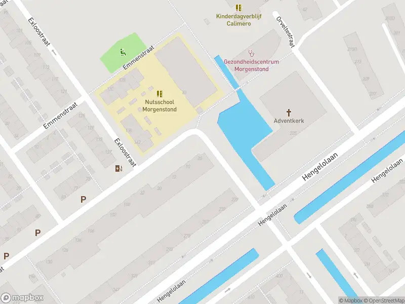 Ambulance met grote spoed naar de Nijeveenstraat in 's-Gravenhage