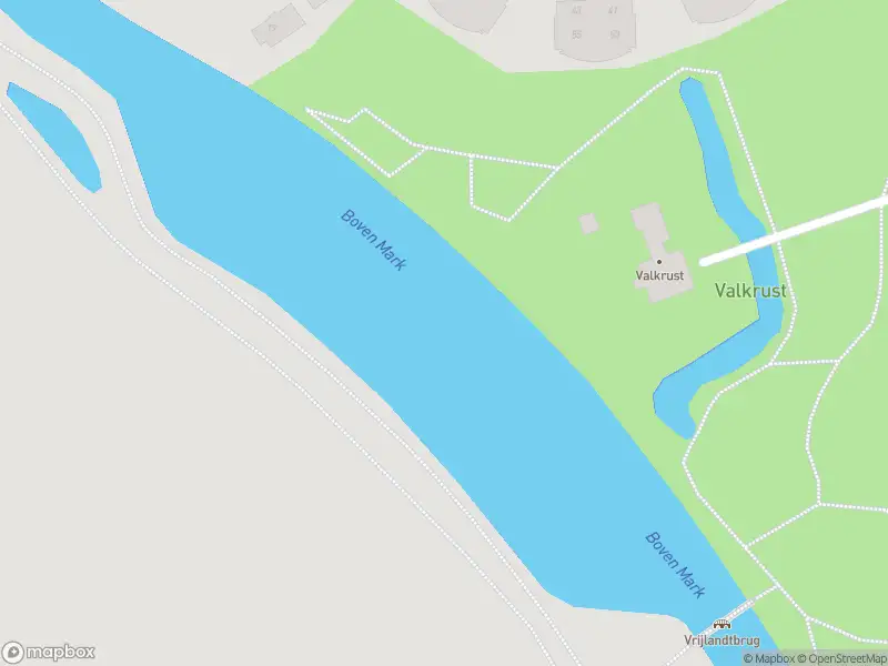 Politie met grote spoed naar de Koningin Emmalaan in Breda vanwege letsel