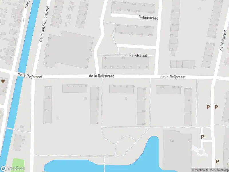 Ambulance met grote spoed naar de De la Reijstraat in Ridderkerk