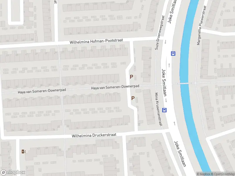 Ambulance met grote spoed naar de Haya van Someren-Downerpad in Spijkenisse