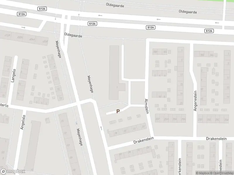 Ambulance met grote spoed naar de Almstein in Rotterdam