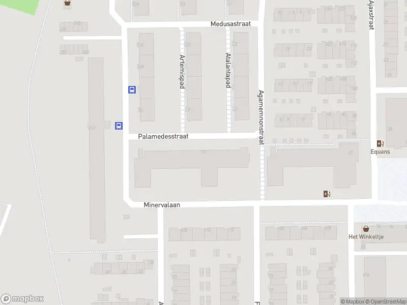 Ambulance met grote spoed naar de Palamedesstraat in Rotterdam