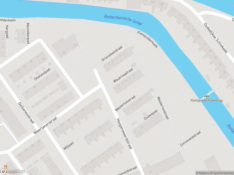 Ambulance met grote spoed naar de Woutrinastraat in Rotterdam