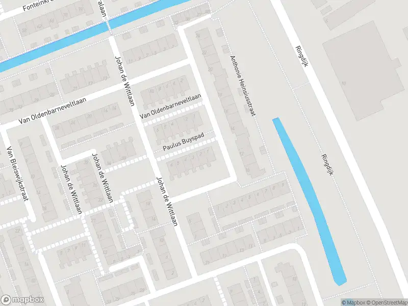 Ambulance met grote spoed naar de Adriaan Pauwpad in Zwijndrecht