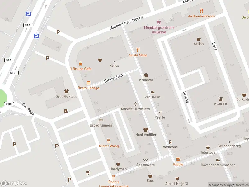 Ambulance met gepaste spoed naar de Binnenban in Hoogvliet Rotterdam