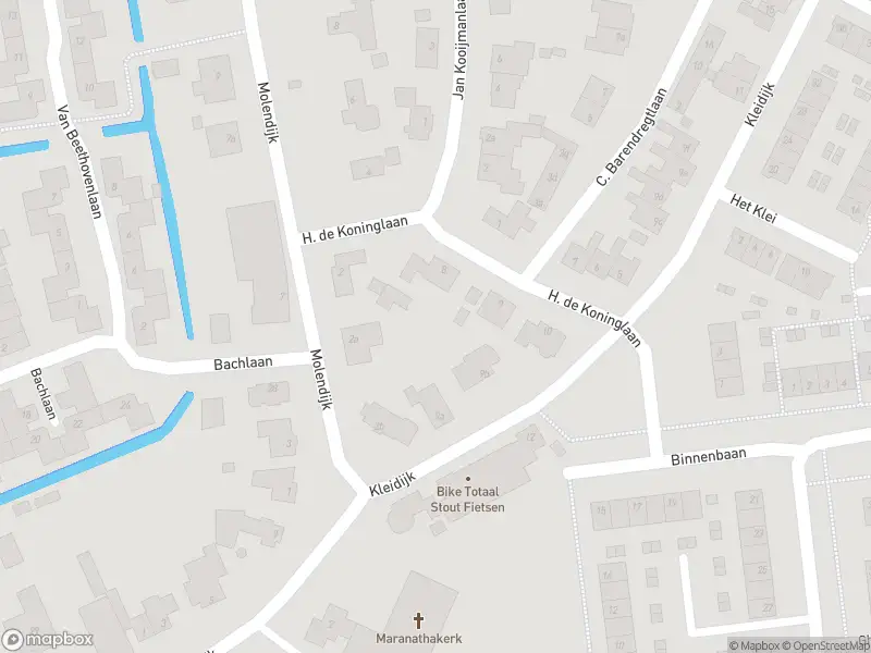 Ambulance met gepaste spoed naar de Kleidijk in Rhoon