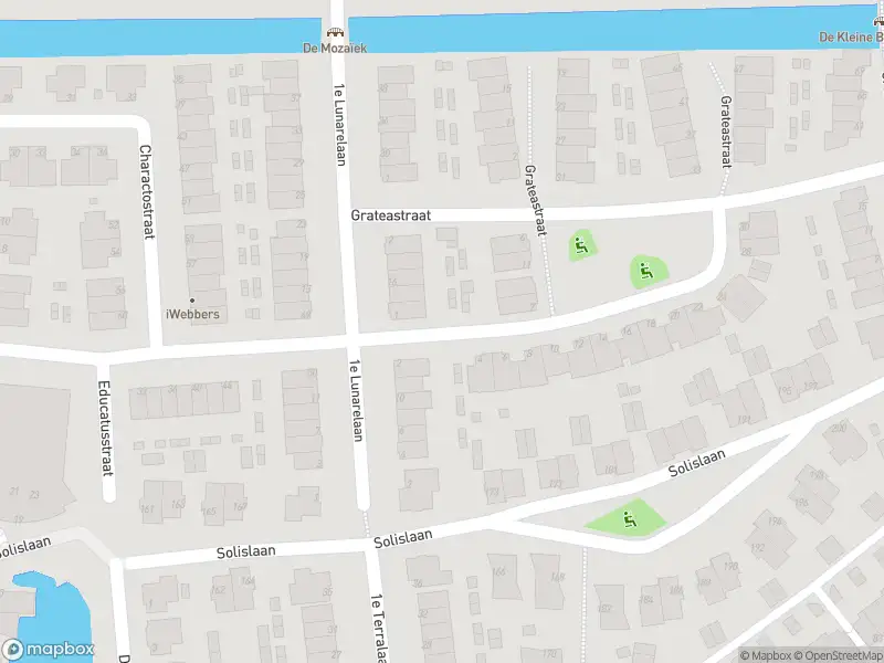 Ambulance met grote spoed naar de Pulsi Balonishof in Capelle aan den IJssel