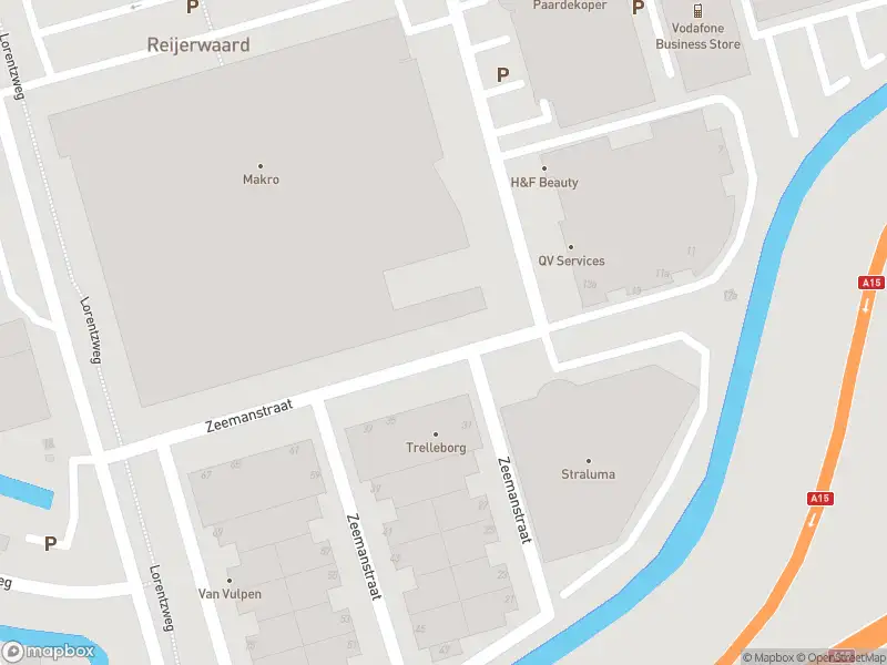 Ambulance met gepaste spoed naar de Zeemanstraat in Barendrecht