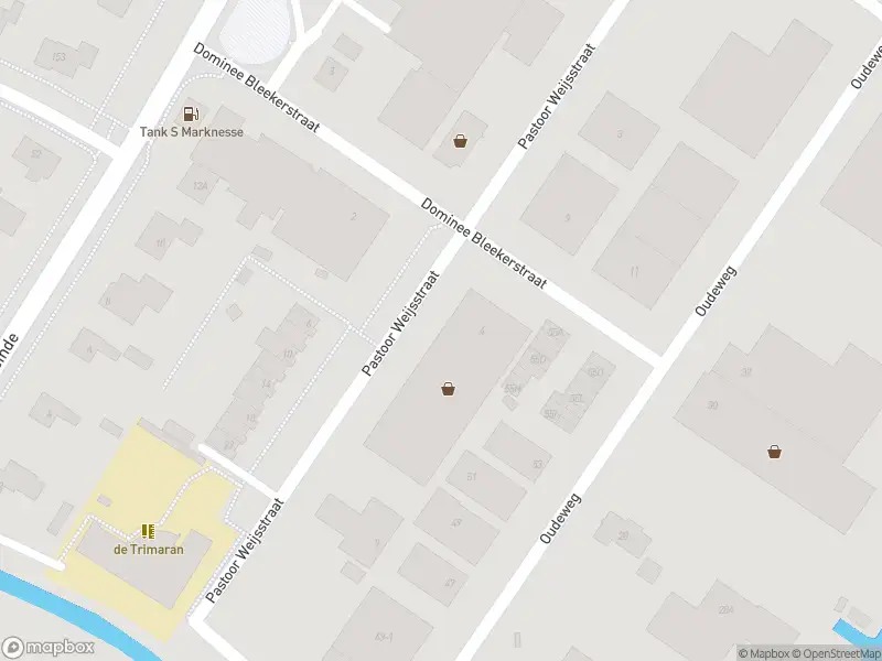 Brandweer met grote spoed naar de Pastoor Weijsstraat in Marknesse vanwege stankoverlast