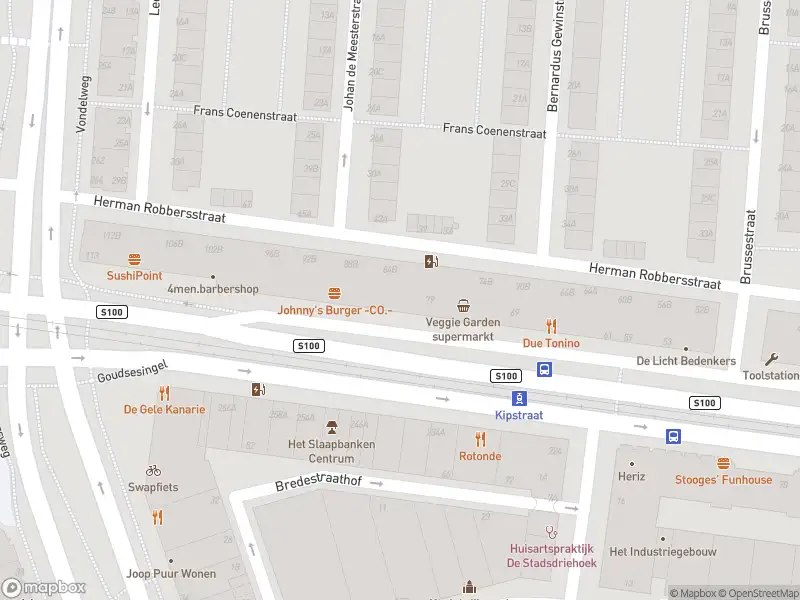 Ambulance met grote spoed naar de Goudsesingel in Rotterdam