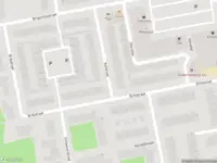 Ambulance met gepaste spoed naar de Kofstraat in Zaandam