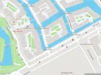 Ambulance met grote spoed naar de Charley Tooropgracht in Diemen