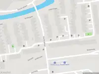 Ambulance met grote spoed naar de Voorberghlaan in Schiedam