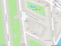 Ambulance met grote spoed naar de Kortenaerstraat in Amsterdam