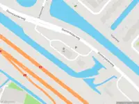 Ambulance met gepaste spoed naar de Diemerpolderweg in Diemen
