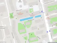 Ambulance met grote spoed naar de Waterpoortweg in Amsterdam