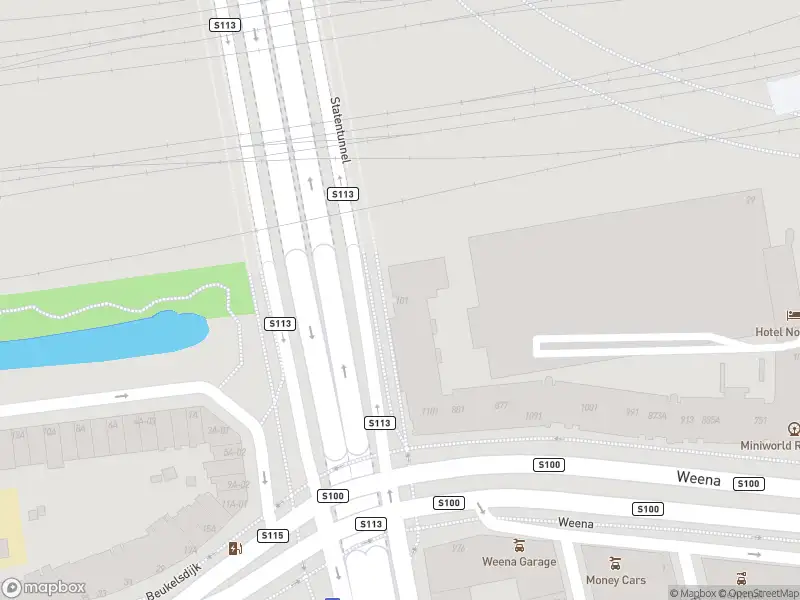 Politie naar de Weenapad in Rotterdam