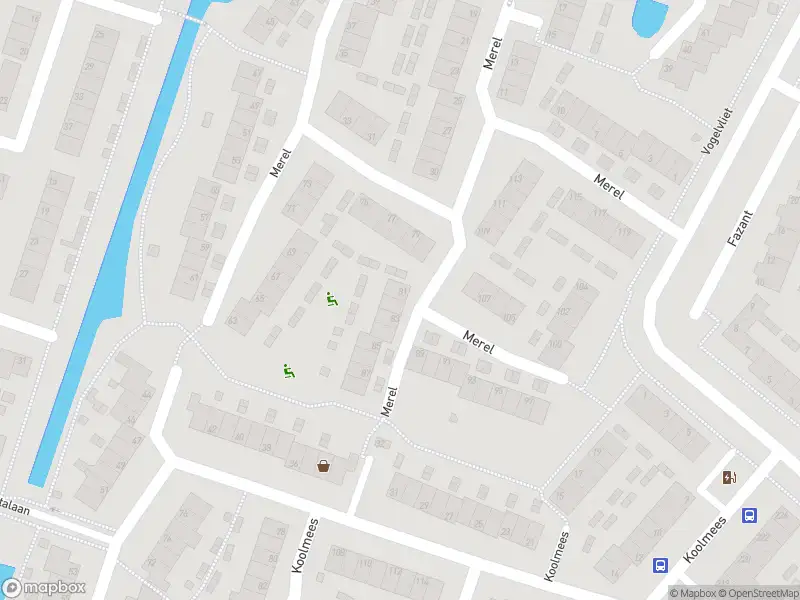 Ambulance met grote spoed naar de Merel in Ridderkerk