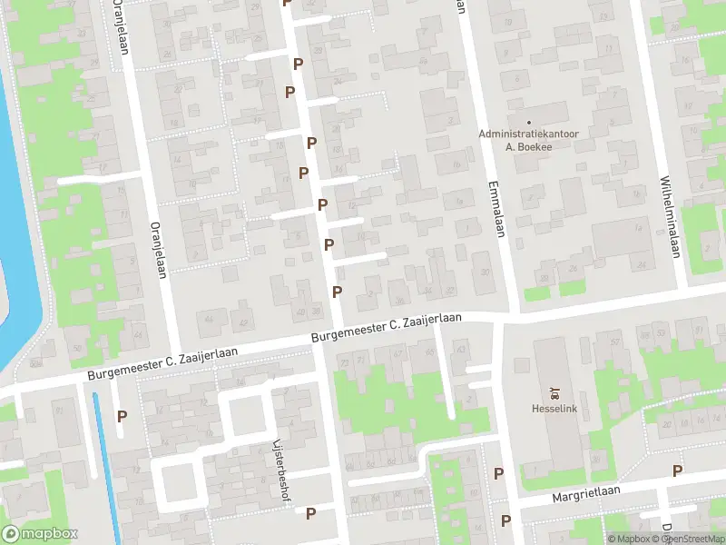 Ambulance met grote spoed naar de Prins Bernhardlaan in Dirksland