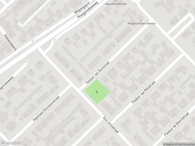 Brandweer met gepaste spoed naar de Pastoor van Dunstraat in Goirle vanwege stormschade