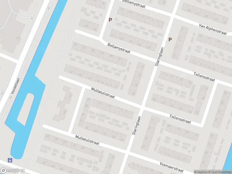 Ambulance met grote spoed naar de Multatulistraat in Ridderkerk