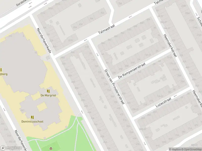 Ambulance met grote spoed naar de Groen van Prinstererstraat in Rotterdam