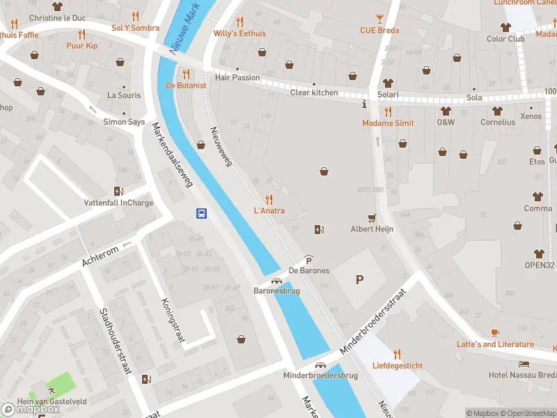 Brandweer en politie met grote spoed naar de Nieuweweg in Breda